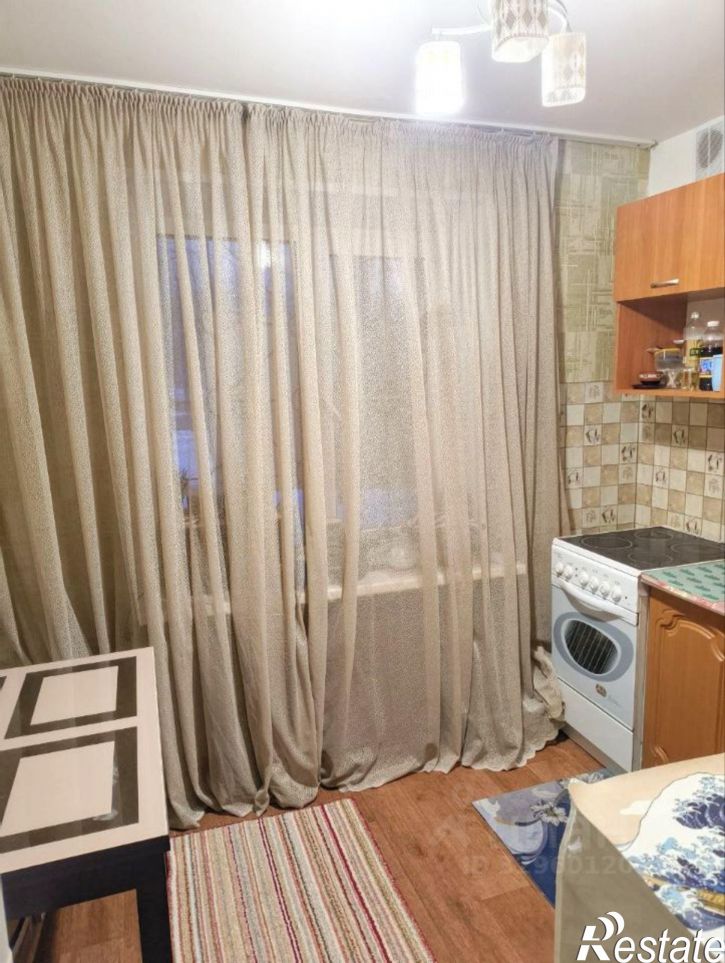 2-комн квартира проспект Победы, 293,  д. 293