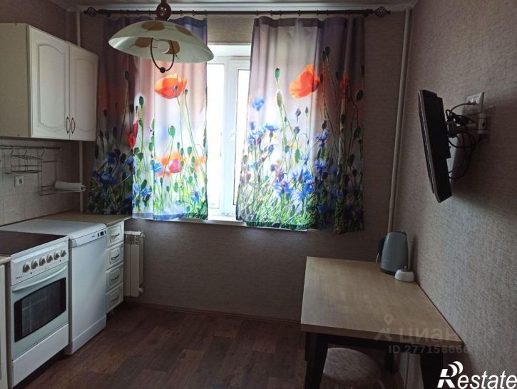 2-комн квартира ул Российская, 61А,  д. 61А