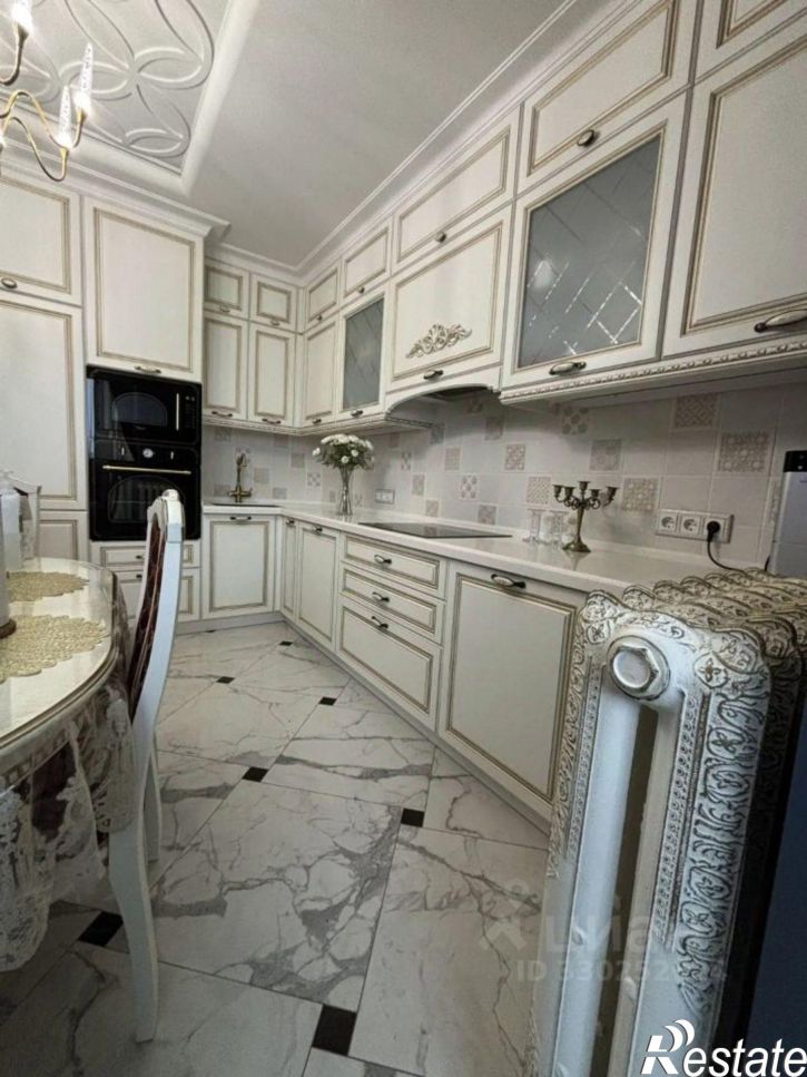 3-комн квартира ул Лесопарковая, 8,  д. 8
