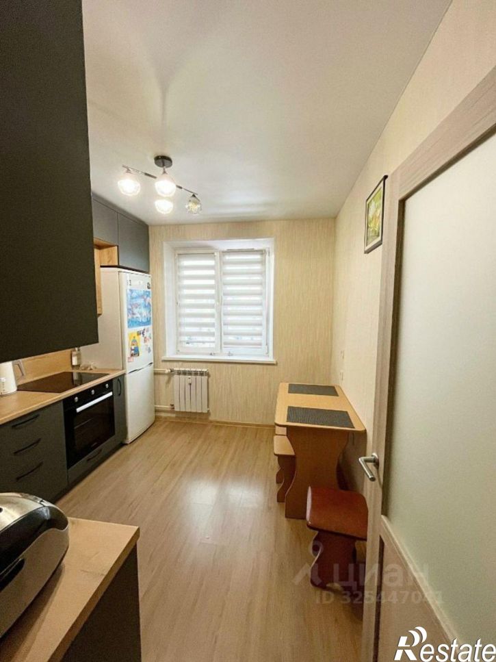 3-комн квартира Новороссийская улица, 9А,  д. 9А