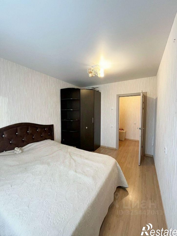 3-комн квартира Новороссийская улица, 9А,  д. 9А