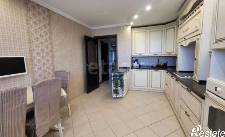 4-комн квартира ул Цвиллинга, 88,  д. 88