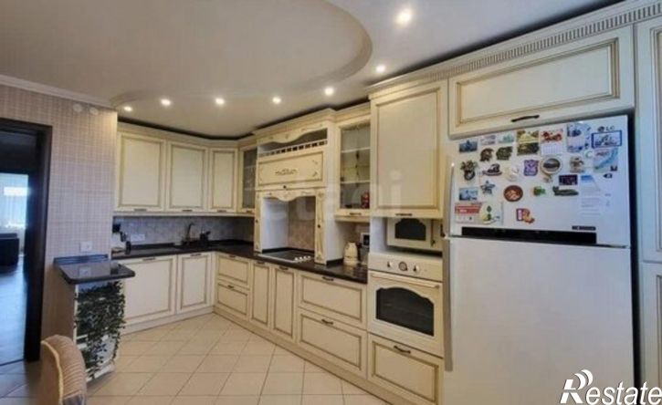 4-комн квартира ул Цвиллинга, 88,  д. 88