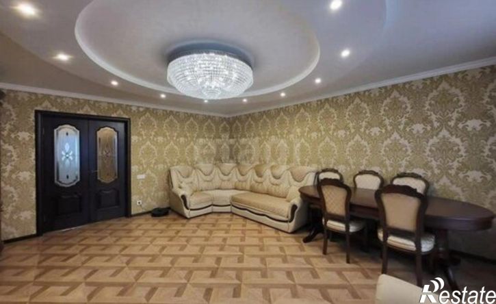 4-комн квартира ул Цвиллинга, 88,  д. 88