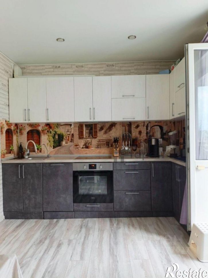 3-комн квартира Российская улица, 61А,  д. 61А