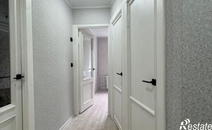 2-комн квартира ул Сони Кривой, 61,  д. 61