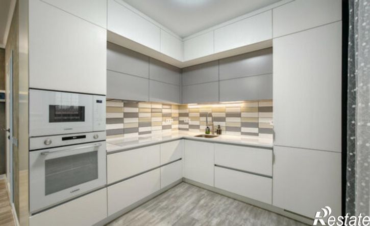 3-комн квартира ул Братьев Кашириных, 100Б,  д. 100Б