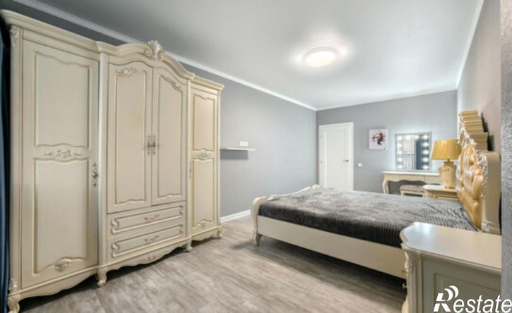 3-комн квартира ул Братьев Кашириных, 100Б,  д. 100Б