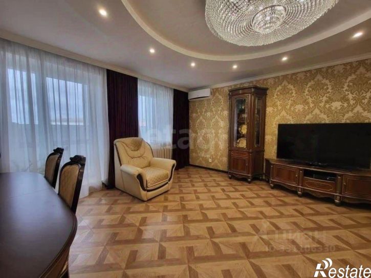 4-комн квартира ул Цвиллинга, 88,  д. 88