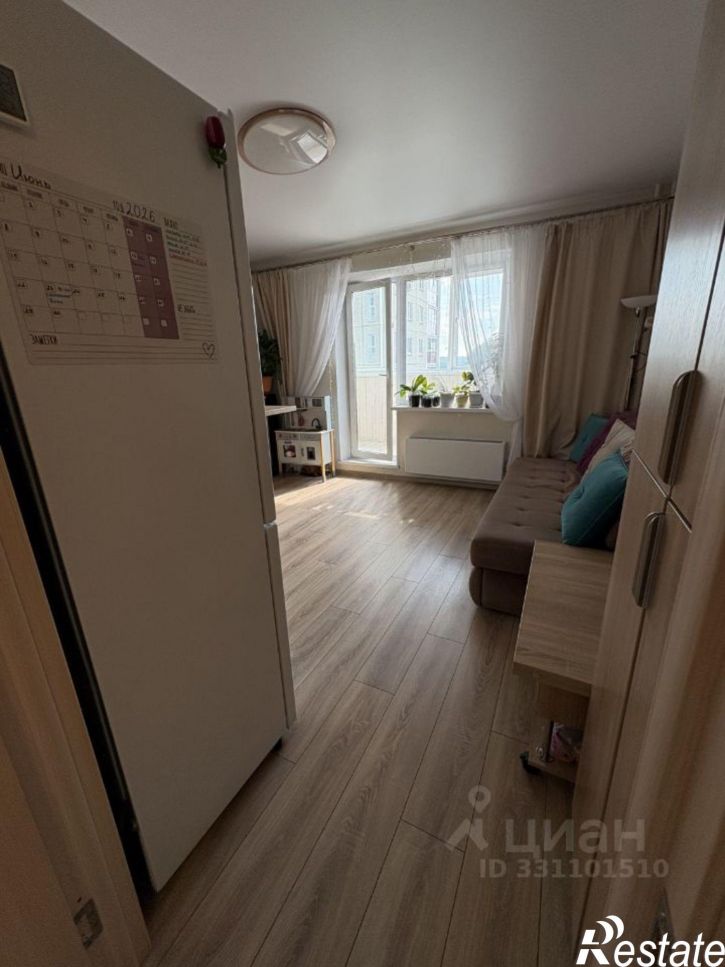 2-комн квартира улица Архитектора Александрова, 10,  д. 10