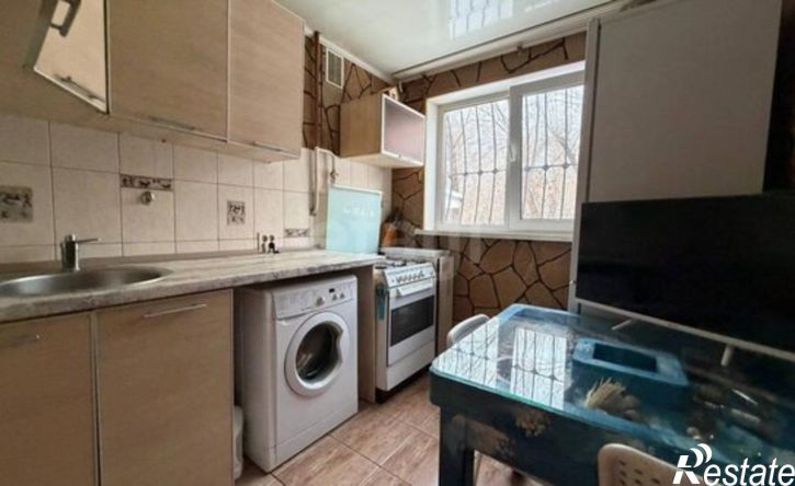3-комн квартира улица Суркова, 23,  д. 23