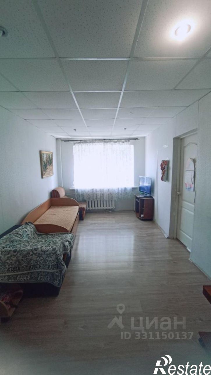 3-комн квартира Челябинск, Молодогвардейская улица, 4