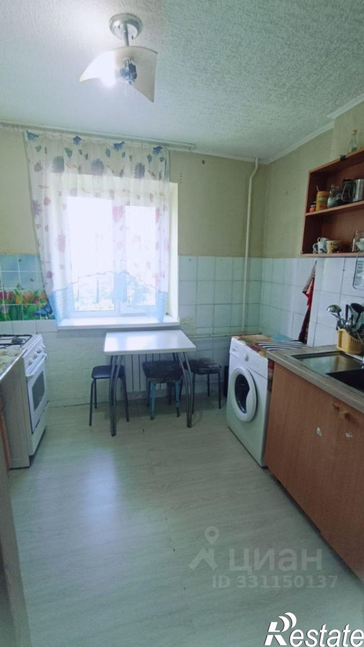 3-комн квартира Челябинск, Молодогвардейская улица, 4
