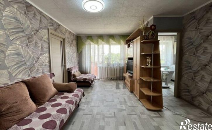 3-комн квартира Каслинская улица, 15,  д. 15