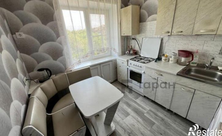 3-комн квартира Каслинская улица, 15,  д. 15