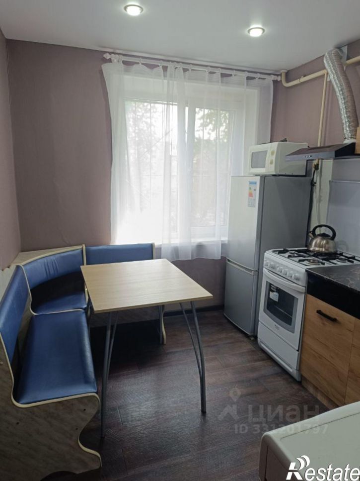 1-комн квартира пр-кт Победы, 322,  д. 322