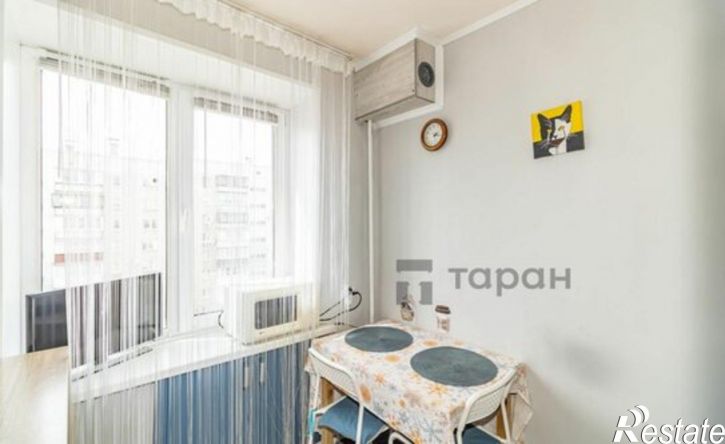 2-комн квартира Российская улица, 63,  д. 63