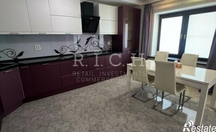 3-комн квартира ул Братьев Кашириных, 12В,  д. 12В