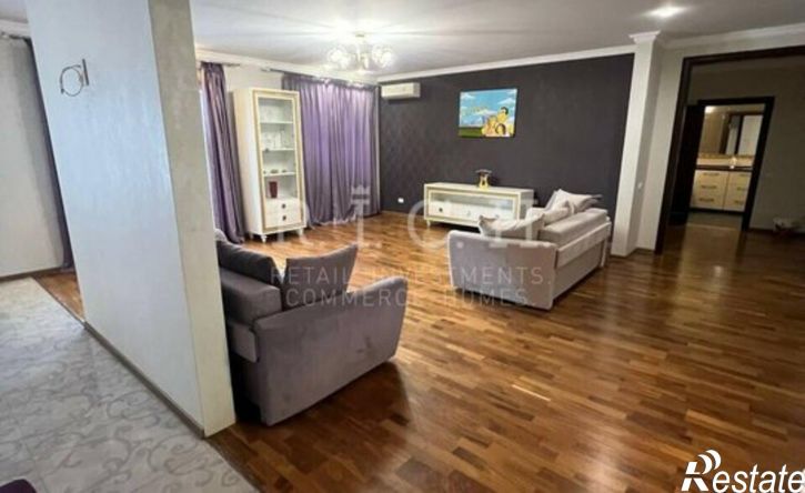 3-комн квартира ул Братьев Кашириных, 12В,  д. 12В