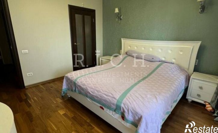 3-комн квартира ул Братьев Кашириных, 12В,  д. 12В