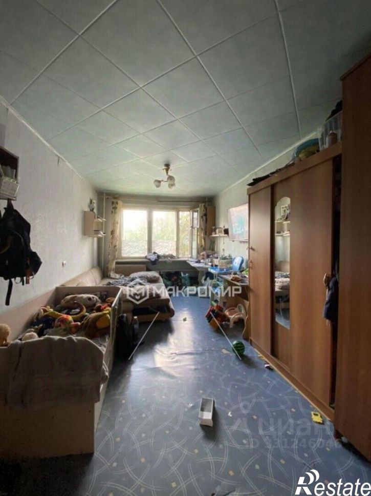 3-комн квартира ул Кузнецова, 15,  д. 15