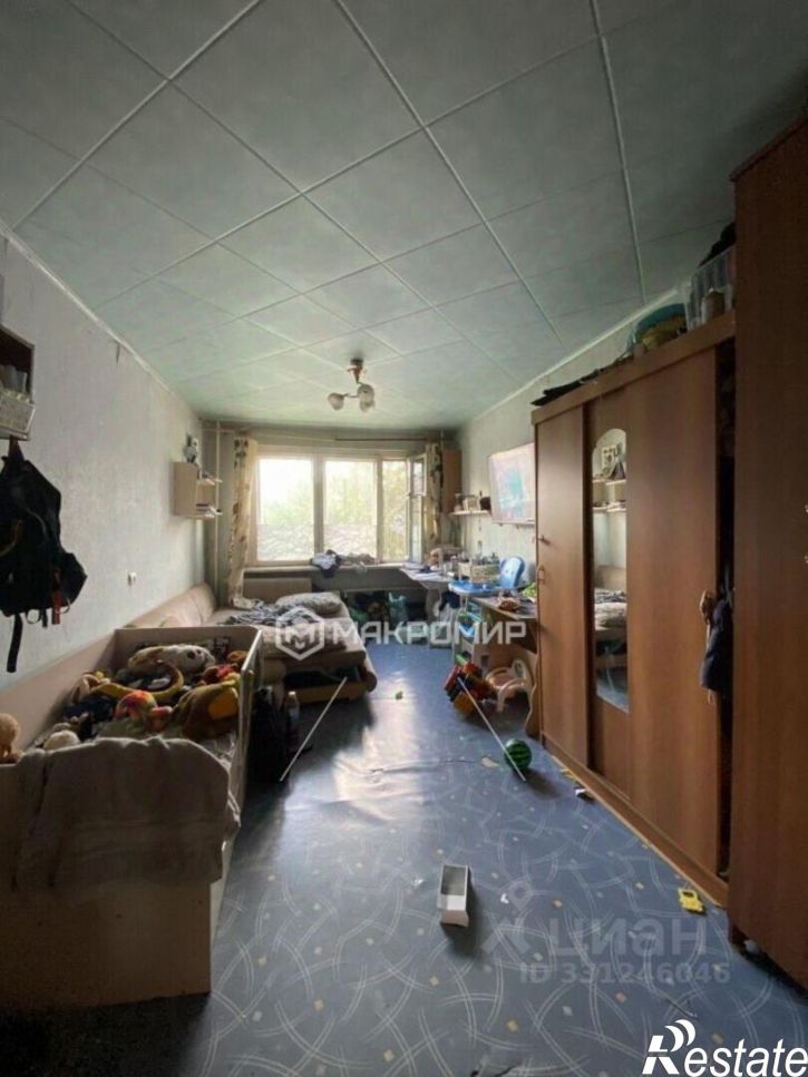 3-комн квартира ул Кузнецова, 15,  д. 15