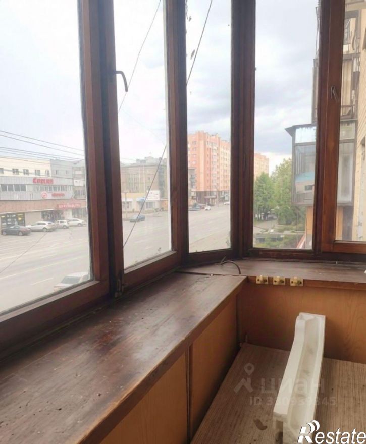 1-комн квартира ул Дзержинского, 102,  д. 102
