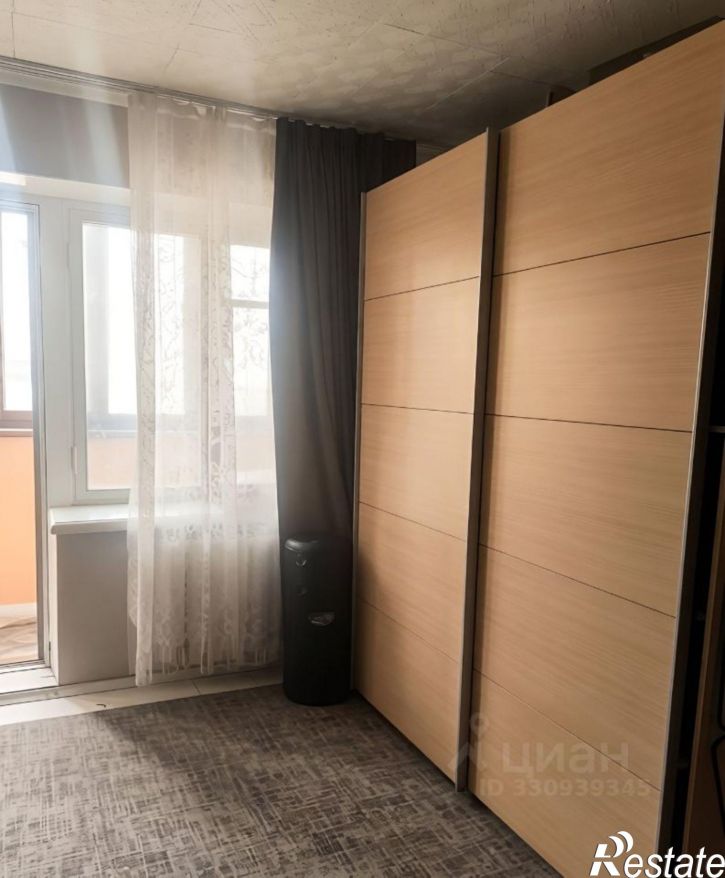 1-комн квартира ул Дзержинского, 102,  д. 102