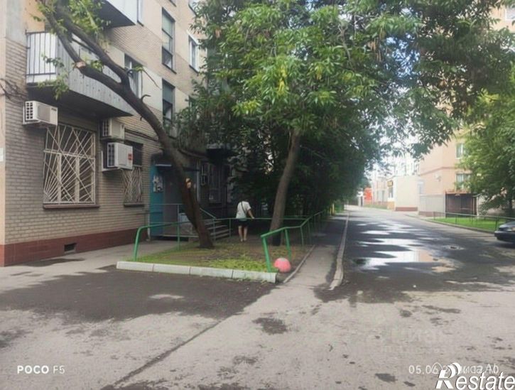 1-комн квартира ул Дзержинского, 102,  д. 102