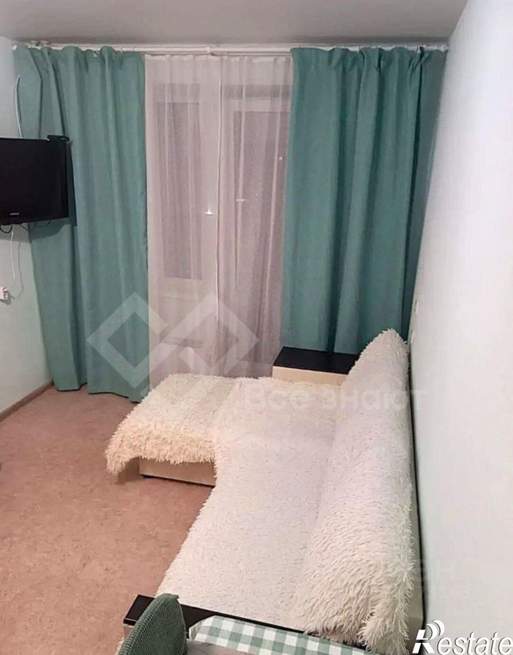 1-комн квартира улица Архитектора Александрова, 4,  д. 4