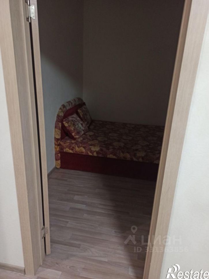 1-комн квартира улица Дмитрия Неаполитанова, 30