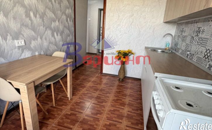 2-комн квартира ул Комарова, 112А,  д. 112А