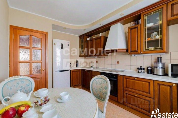 3-комн квартира улица Гайдара, 13А,  д. 13А