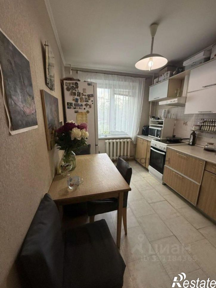 3-комн квартира ул Шуменская, 10,  д. 10