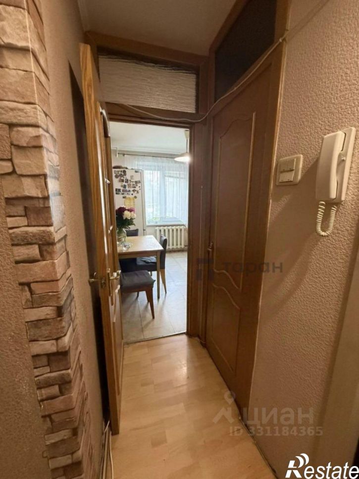 3-комн квартира ул Шуменская, 10,  д. 10