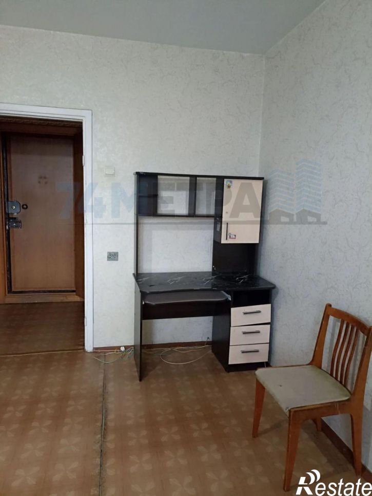 1-комн квартира Комарова ул, 129
