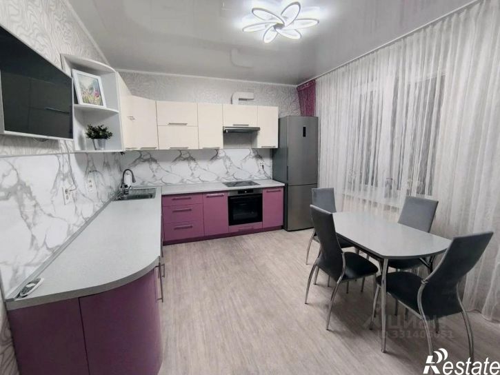 3-комн квартира улица Братьев Кашириных, 8,  д. 8