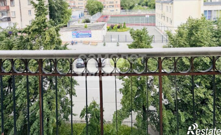 3-комн квартира улица Плеханова, 31,  д. 31