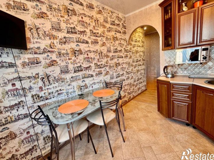 3-комн квартира ул Новороссийская, 88,  д. 88