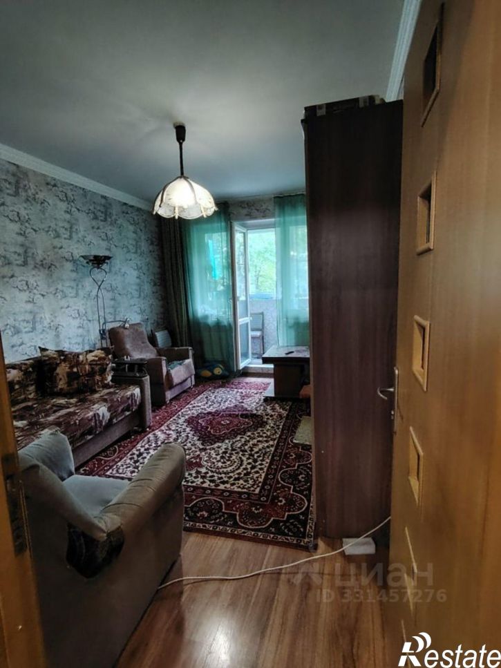 2-комн квартира улица Суркова, 4,  д. 4