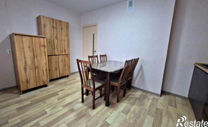 2-комн квартира улица Бейвеля, 61,  д. 61