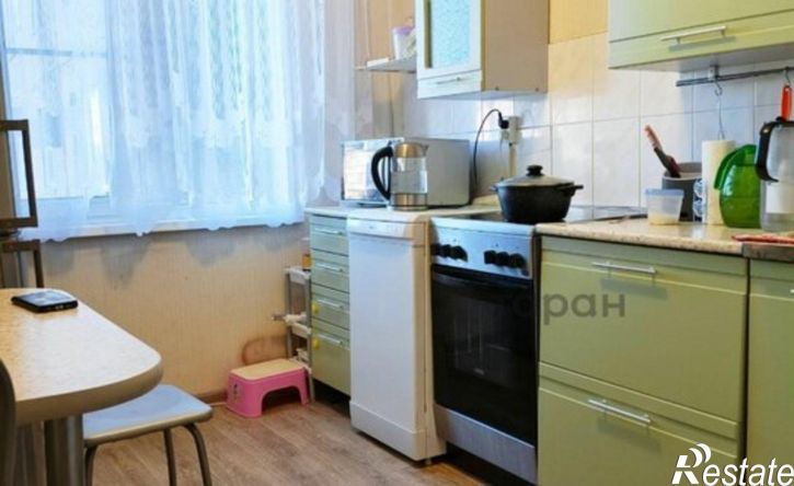 4-комн квартира проспект Победы, 115,  д. 115