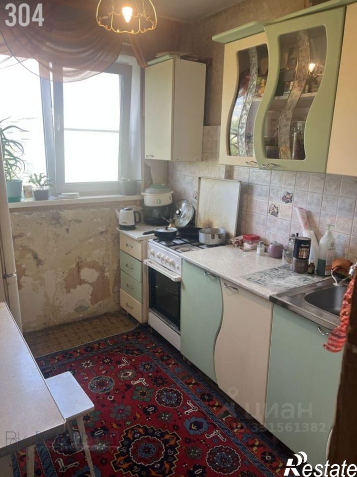 2-комн квартира пр-кт Победы, 372,  д. 372