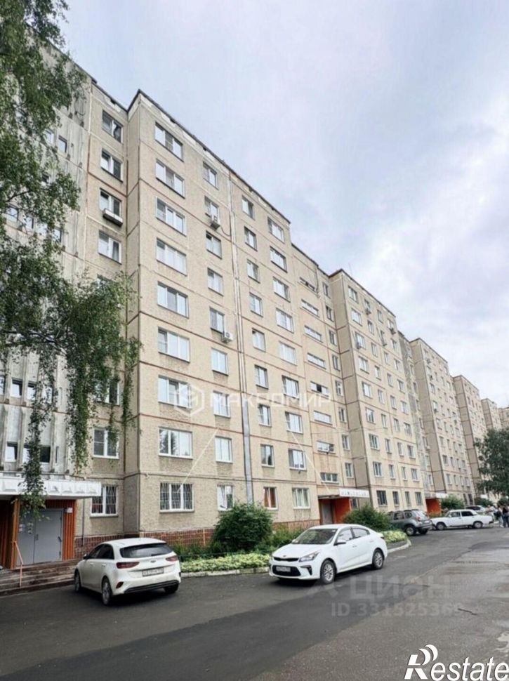 3-комн квартира улица Молодогвардейцев, 65,  д. 65
