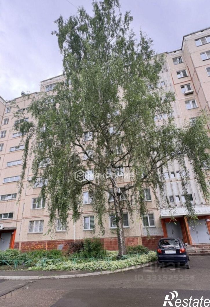 3-комн квартира улица Молодогвардейцев, 65,  д. 65