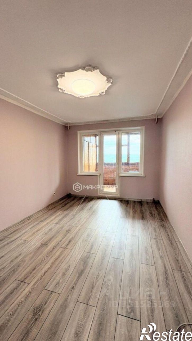 3-комн квартира улица Молодогвардейцев, 65,  д. 65