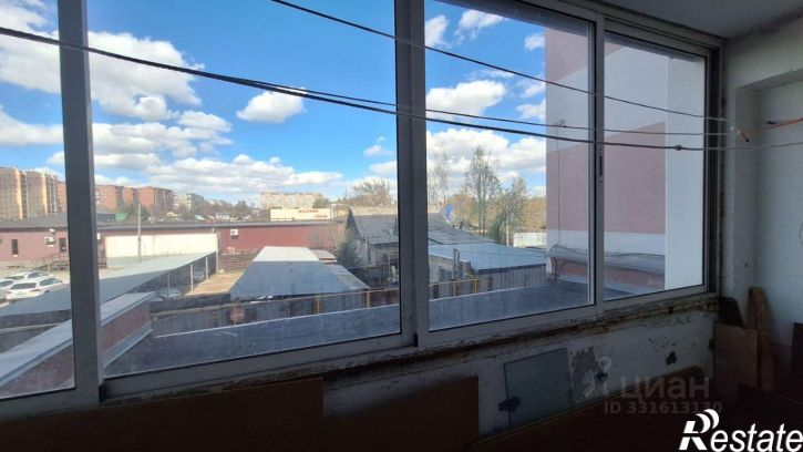 2-комн квартира пр-кт Победы, 215,  д. 215