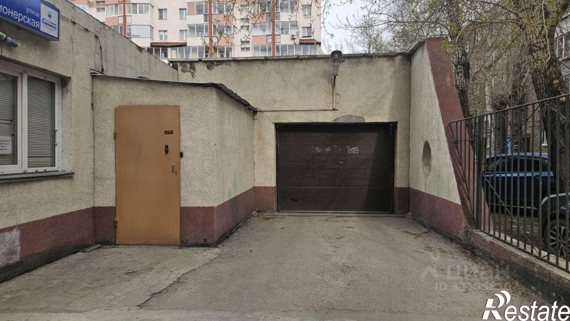 Купить гараж, место в паркинге за 700 002 рублей на ул Пионерская, 7Д