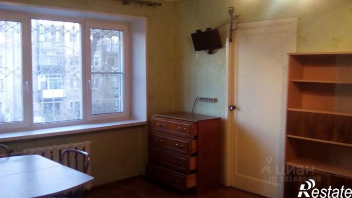 2-комн квартира проспект Победы, 180,  д. 180