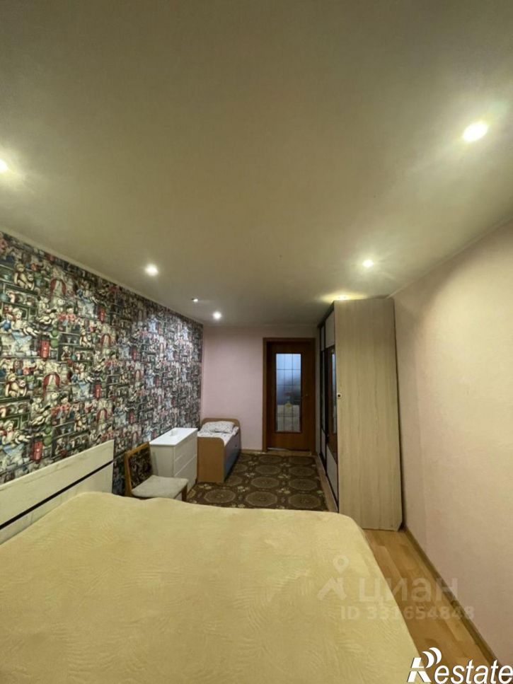 3-комн квартира ул Комарова, 112А,  д. 112А